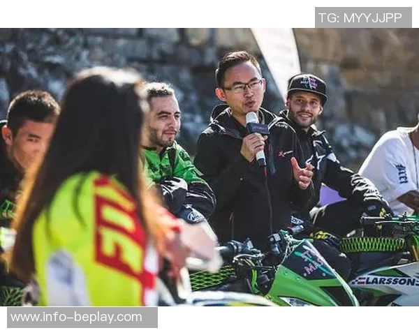 女篮巨星克鲁克斯连续五场超30分表现惊艳场均得分高达366分