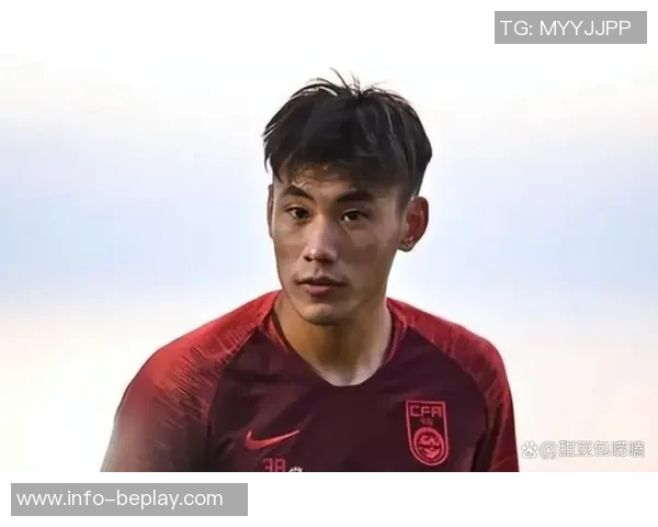 青岛媒体报道张呈栋回归西海岸董宇试训引关注